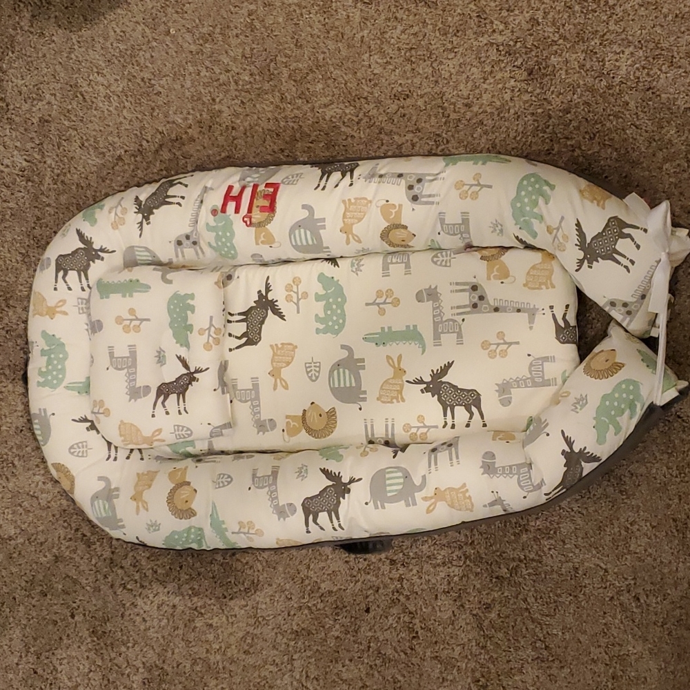 EIH baby lounger